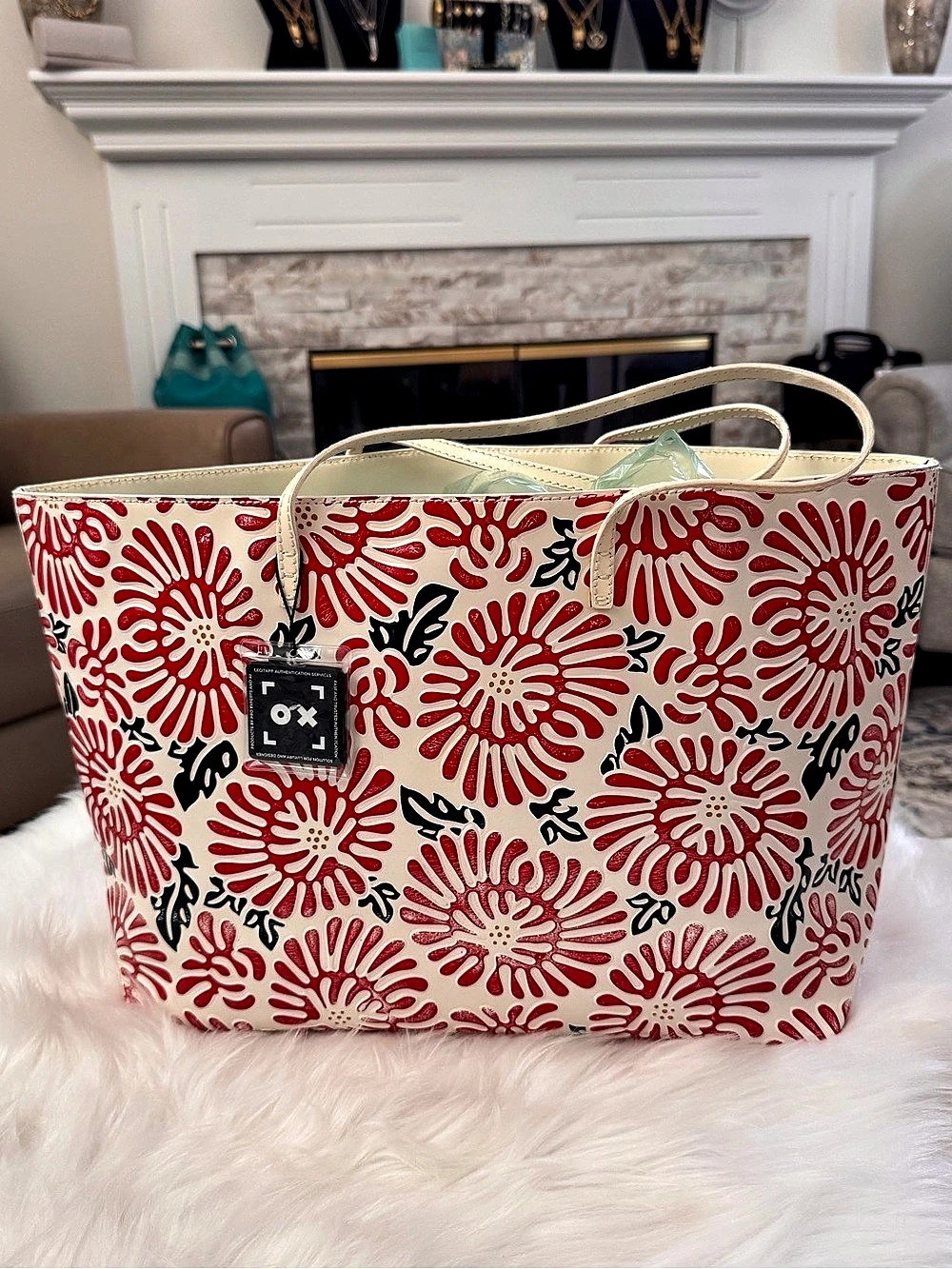 Fendi Floral Print Tote in Red & White
